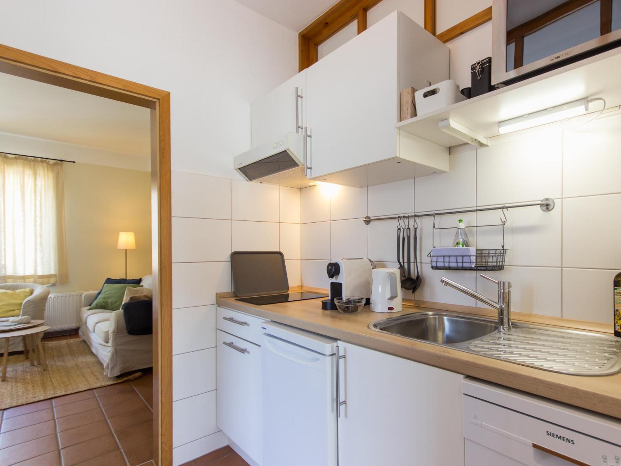 Ferienhaus Schwaab-Scherr, Genau Zwischen Bernkastel-Kues Und Traben-Trarbach, Mit Kostenlosem Oepnv-Ticket Fuer Bus Und Bahn, Parkplaetzen Und Fahrradgarage Erden المظهر الخارجي الصورة